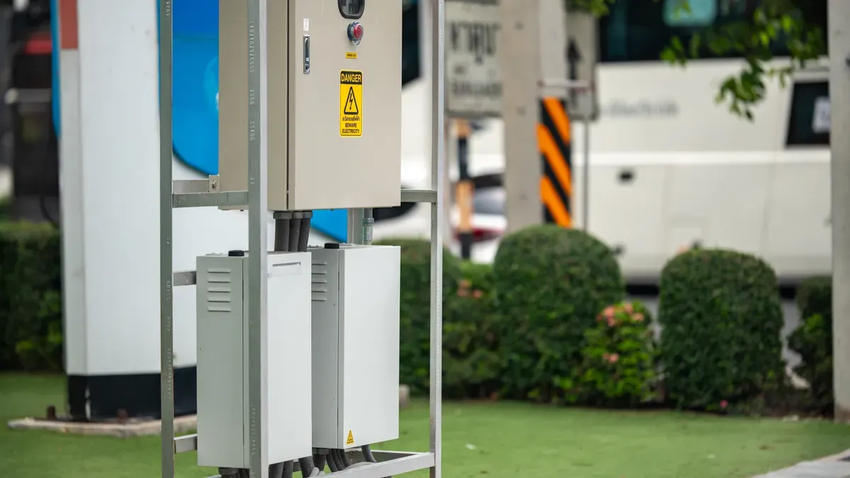 Recommended EV charging hardware partners for bus and commercial-vehicle OEM programs